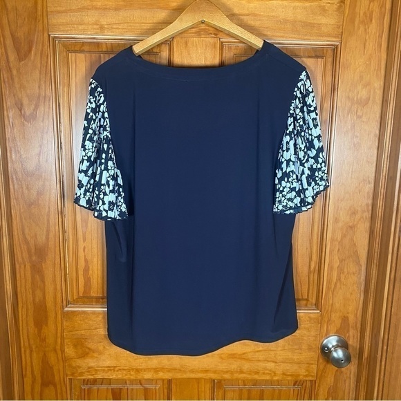 Brand New Tommy Hilfiger Navy Sporty Top with Ruffled Sleeves - Picture 6 of 6